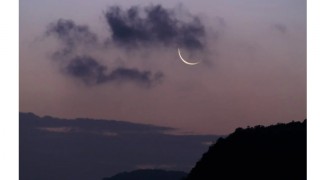 শাওয়াল মাসের চাঁদ দেখা যায়নি, মধ্যপ্রাচ্যে সোমবার ঈদ